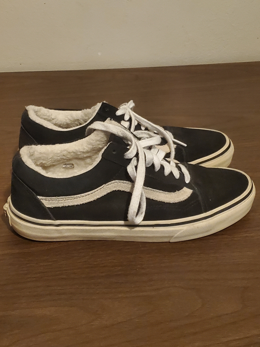 Vans Black suede and White Low-Top Sneakers with Sherpa Trim